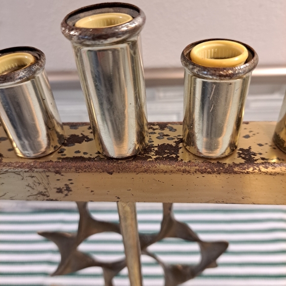 Vtg Brass Electric Menorah with Star of David 12.5" wide by 10.5" tall - Picture 5 of 16